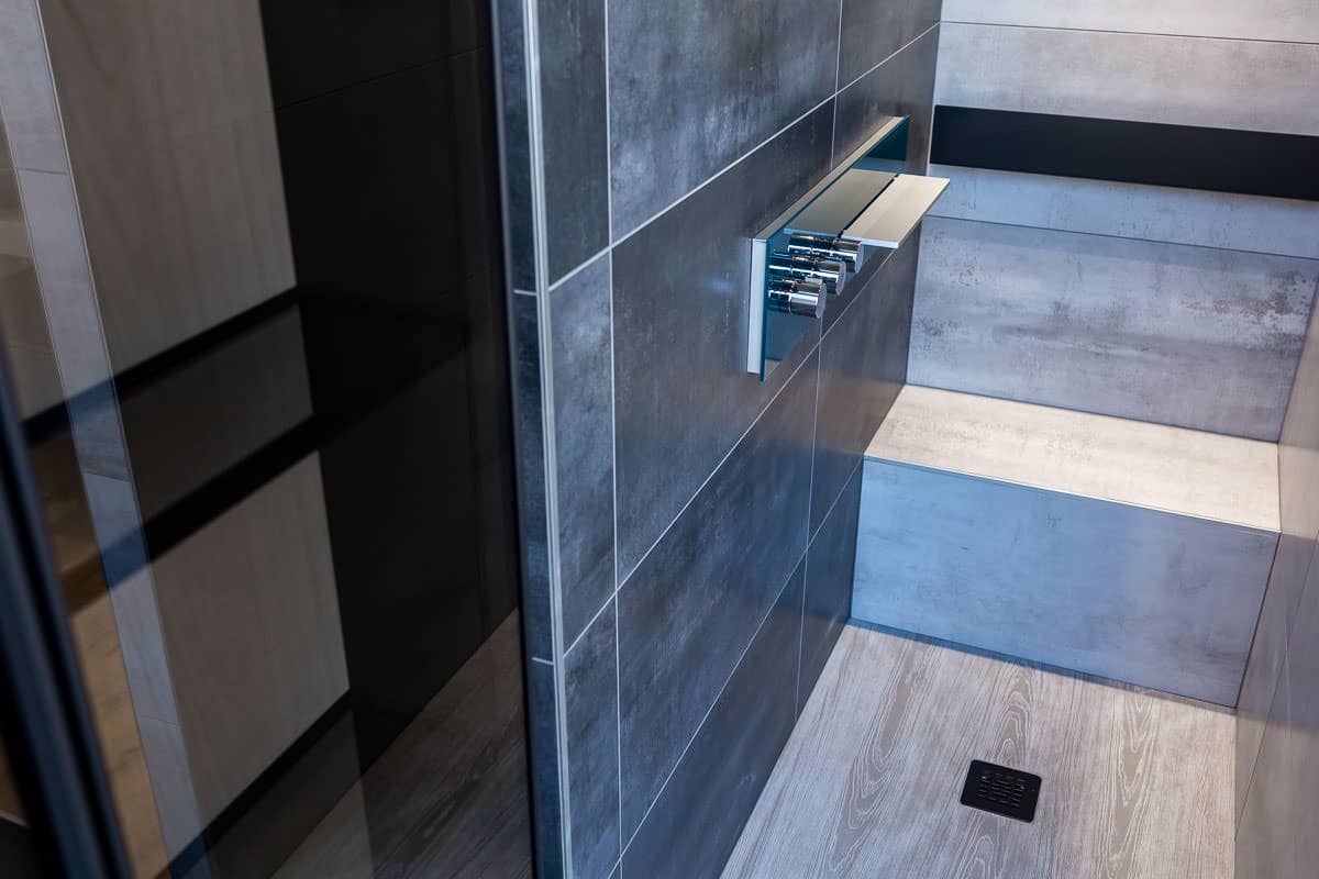 Samo salle de bain guignone bleue