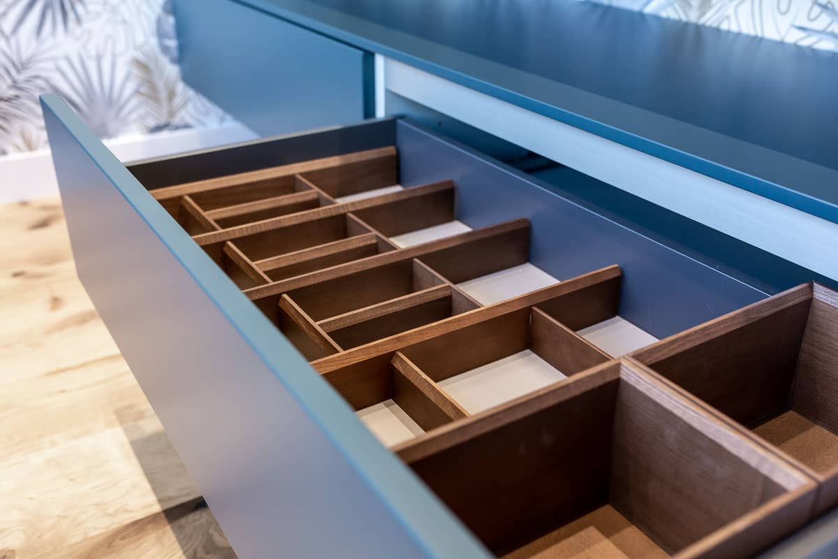 Samo salle de bain guignone bleue