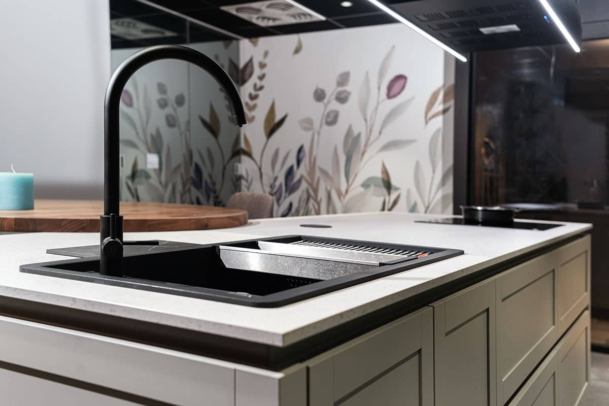 20240612-Showroom-183
